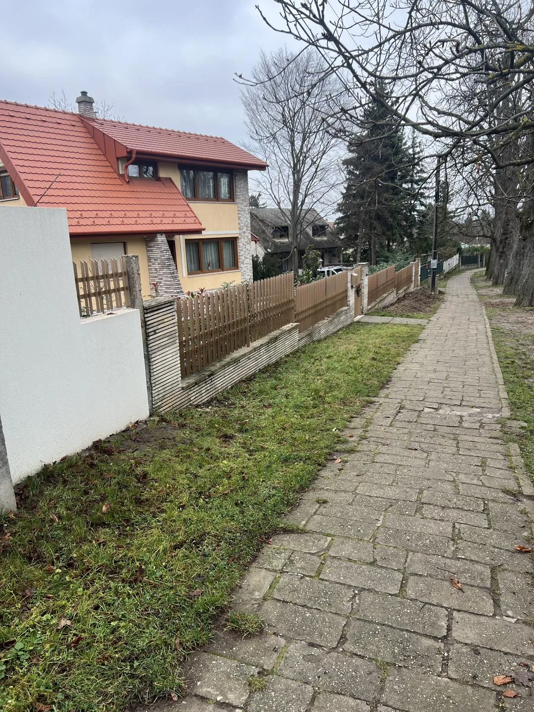 Lakatos munka – egyedi fémszerkezet